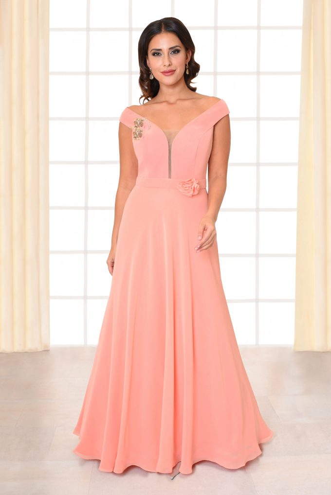 Abenkleid lang Alaia apricot Gürtel mit Blüte und Blütenapplikation von vorne