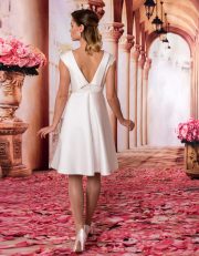 Standesamtkleid kurz in A-Linie mit U-Boot Ausschnitt von hinten