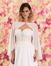 Braut Cape Beate aus Chiffon von vorne