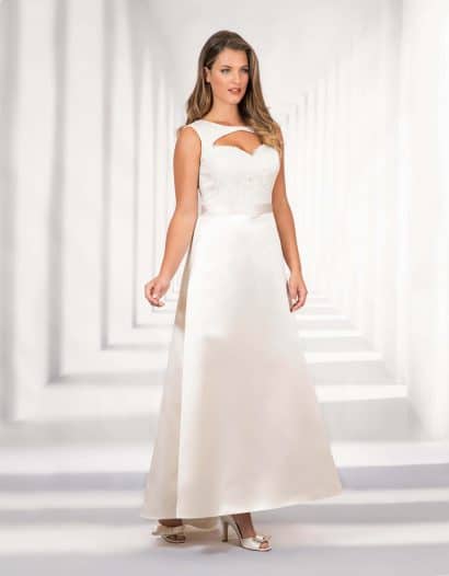 Brautkleid Adriana mit geschmackvollen Cut-Outs