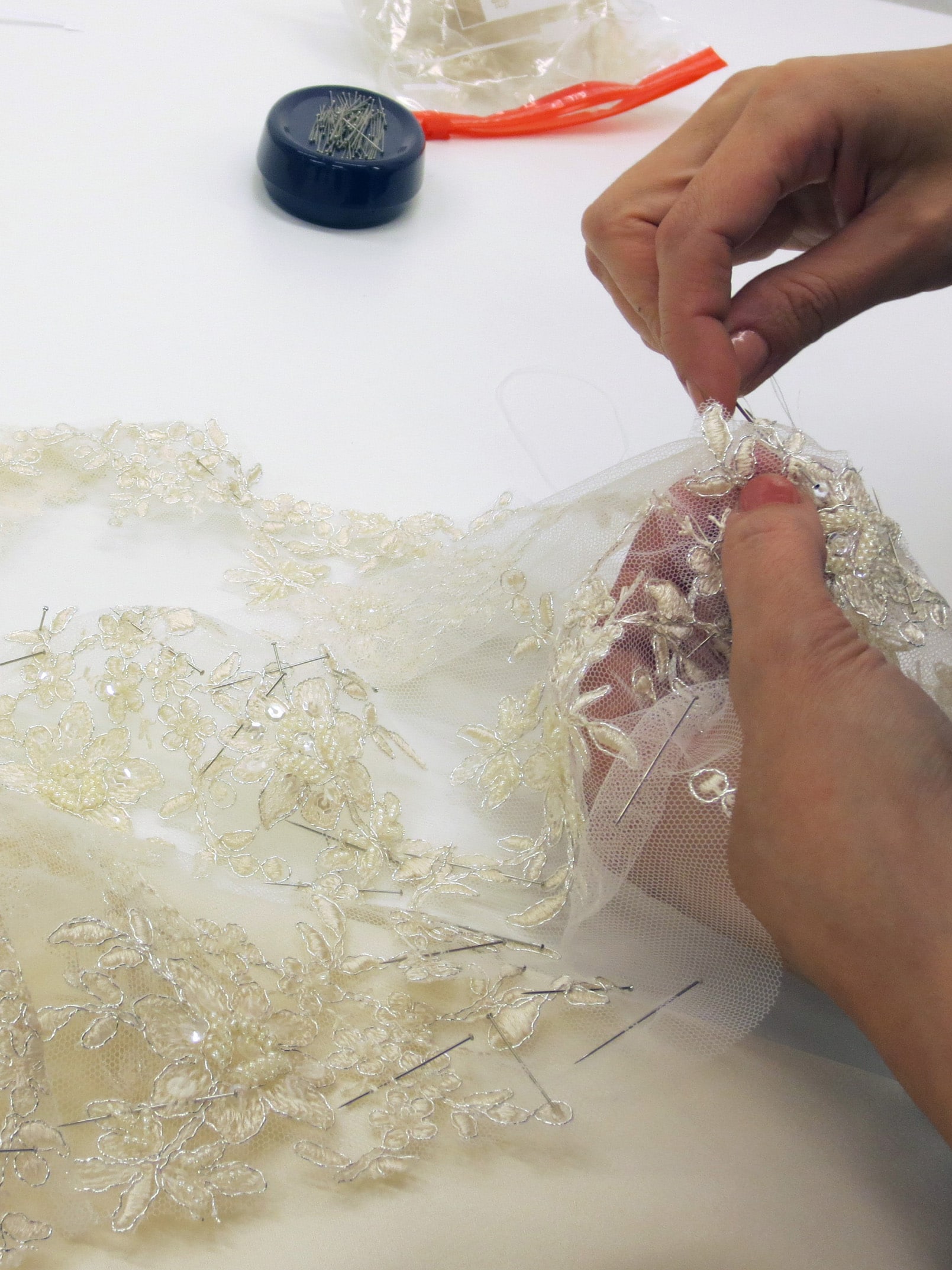 Anfertigung eines Brautkleides nach Maß